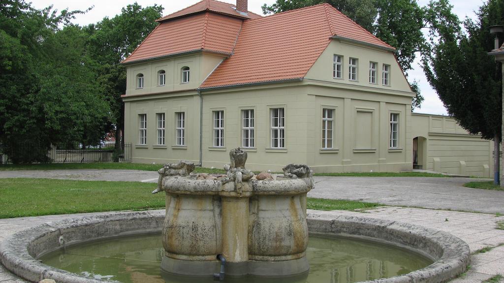 Gaestehaus Schloss Plaue Brandenburg  Esterno foto