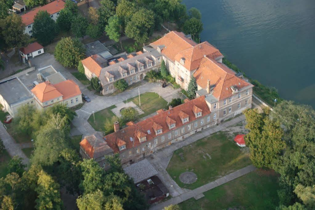 Gaestehaus Schloss Plaue Brandenburg  Esterno foto